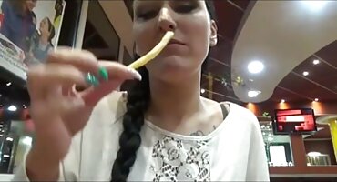 బక్సమ్ ఆమె సెక్స్ వీడియోస్ ఓన్లీ తెలుగు ఒక రంధ్రం విడదీసింది మరియు అంగ రంధ్రం లో వచ్చింది