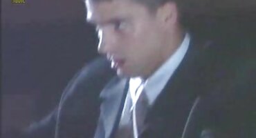 ధాహంగా నల్లటి జుట్టు గల స్త్రీని ఇబ్బంది పెట్టాడు సెక్స్ వీడియోస్ తెలుగు వీడియోస్ కార్యాలయం ద్వారా బట్ట తల