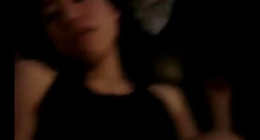 యువ అందం నల్ల సెక్స్ వీడియోస్ తెలుగు పురుషాంగం యోని మీద కూర్చుని