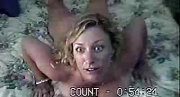 అనుభవజ్ఞులైన telugu సెక్స్ వీడియోస్ చేతులు పురుషుడు మసాజ్ ఆయిల్ స్లిట్