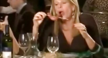 అతను ఒక పోష్ అమ్మాయి ఫక్ మరియు సెక్స్ వీడియోస్ ఓన్లీ తెలుగు ఆమె తీసుకోవాలని బలవంతంగా పారవశ్యం