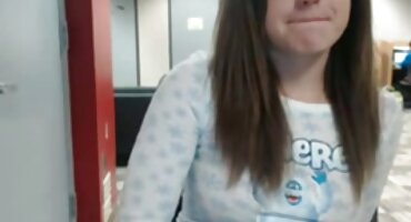 గాడిద మంచి సెక్స్ వీడియోస్ లో ఒక పెద్ద సువాసన ఆత్మవిశ్వాసం ఇన్సర్ట్ అనుమతి