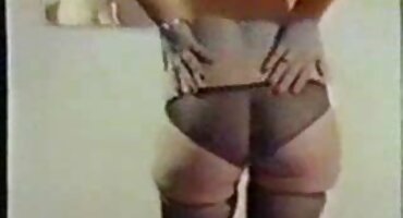 బ్రహ్మాండమైన అందగత్తె ఒక కంపన పరికరంలా ఆమె తెలుగు లవ్ సెక్స్ వీడియోస్ పుస్సీ ఒత్తిడి