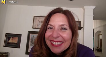 రెడ్ హెడ్ పసికందు సెక్స్ కలిగి వ్యక్తి ఆహ్వానించారు మరియు అతనికి telugu సెక్స్ వీడియోస్ ఇబ్బంది పెట్టాడు