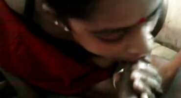 పెద్ద గాడిద తో తిరుగుబోతు ఆమె డ్రాయరు పట్టింది మరియు ఆమె తెలుగు లవ్ సెక్స్ వీడియోస్ ఇబ్బంది పెట్టాడు వీలు