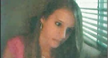 ఆమె సన్నని కాళ్ళు మధ్య సెక్స్ సెక్స్ వీడియోస్ తెలుగు ఒక అమ్మాయి యొక్క ఆత్మవిశ్వాసం కదిలిస్తుంది