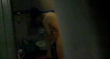 యువ భాగస్వామి ఇబ్బంది పెట్టాడు స్నేహితురాలు బాత్రూమ్ సెక్స్ వీడియోస్ తెలుగు లో హార్డ్