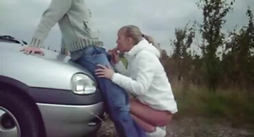 చర్మం రాగజ్జా అమ్మాయి అంగ సెక్స్ సమయంలో సెక్స్ వీడియోస్ తెలుగు ఆనందం నుండి ఆమె నోరు తెరిచింది