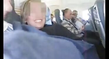 సెథ్ యొక్క ఫోటోలో, అందగత్తె ఒక వ్యక్తి యొక్క రొమ్ములను సెక్స్ తెలుగు సెక్స్ వీడియోస్ కాల్చివేసింది