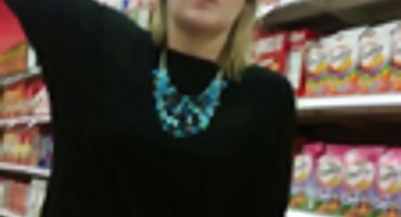 చిక్ తన విశ్రాంతి వద్ద సెక్స్ వీడియోస్ ఇన్ తెలుగు గాడిద లో భర్త ఇబ్బంది పెట్టాడు